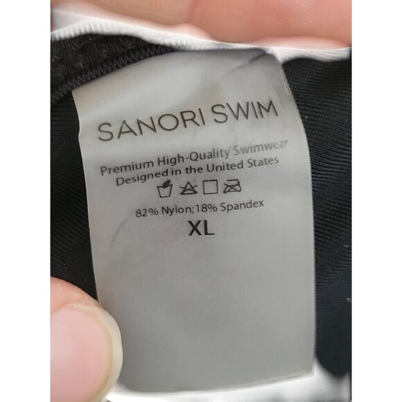 Sanori Sao Paulo Bikini Top Black Size Large Cut Outs Adjustable Straps Swim NEW - Picture 8 of 10